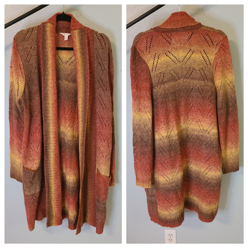 Chic Multicolor Knit Cardigan.
